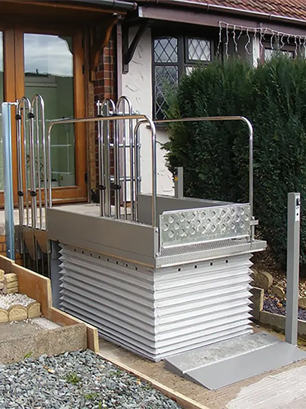 Step lift option for short changes in level