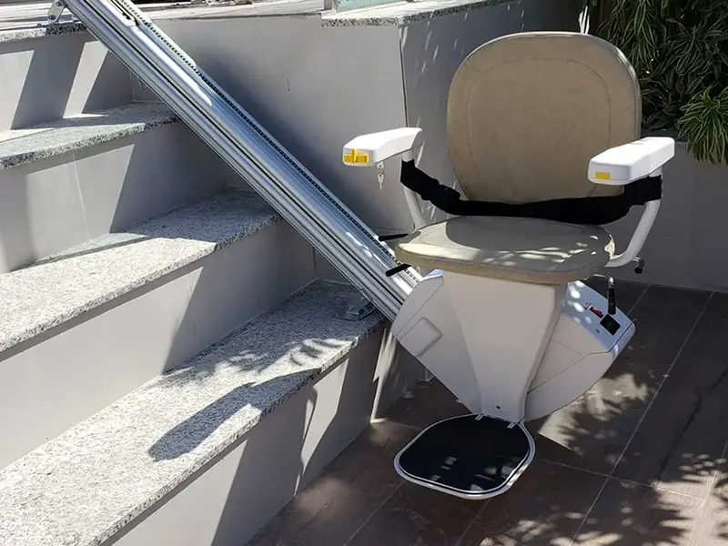 Freedom Outdoor Straight Stairlift OS2 on external steps