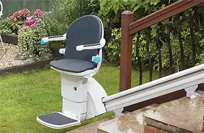 Freedom Stairlifts Straight Outdoor Stairlift - FSSO